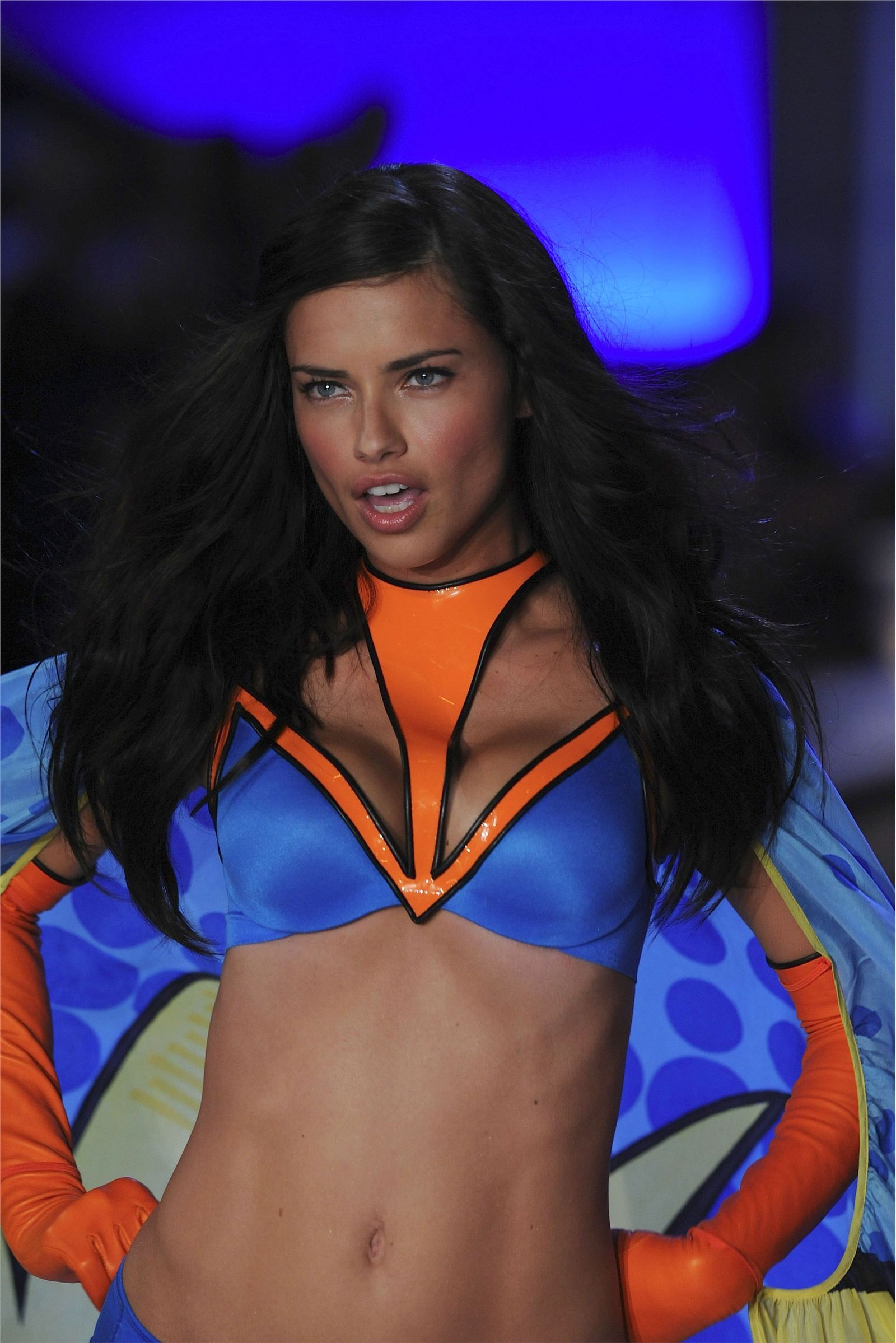 Adriana Lima Secret Fashion Show